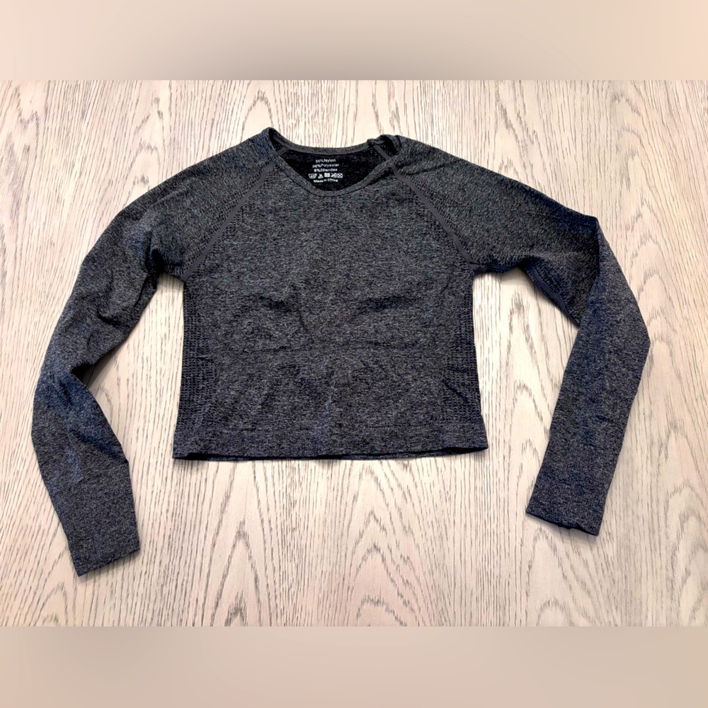 Cropped Compression Grey Workout Top Size S
